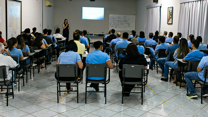 DAE promove capacitação sobre uso da Inteligência Artificial em contratações públicas