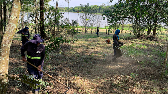 Foto: DAE realiza limpeza e manutenção ambiental na Represa Parque das Águas